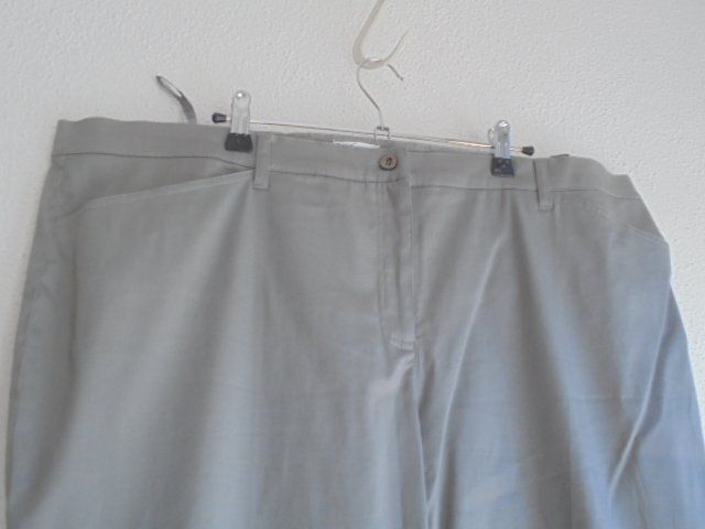 Pantaloni: Hose grau Gr. 52 – Nuovo (secondo la descrizione) da Hinwil venduto da Glasperlen 3