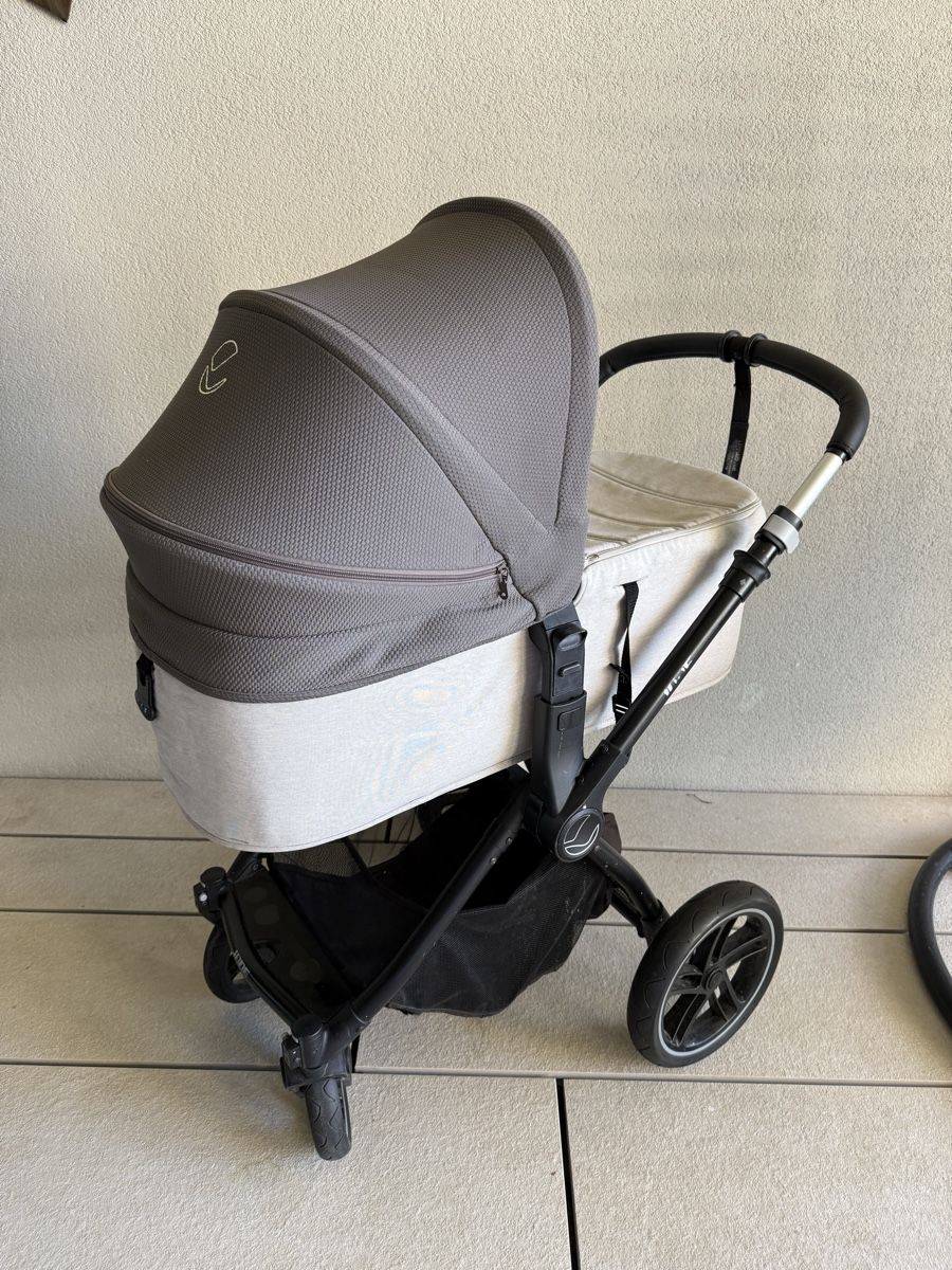 Carrozzine: Jané Kinderwagen full set 3-1, Kawai + Micro + Koos iSize – Usato da Zürich venduto da Folgado 4