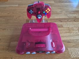 Nintendo 64 Konsole in water melon red