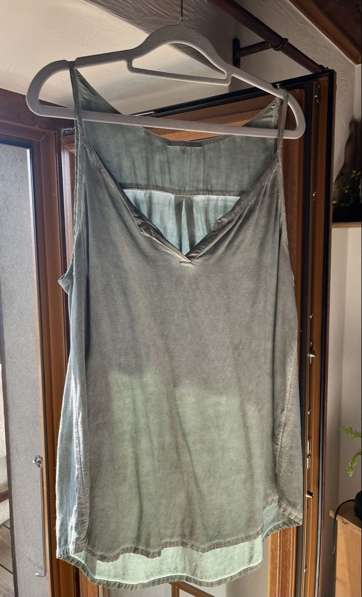 Nile Tops: Top nile XL – D'occasion à Ovronnaz par fra_n8h8