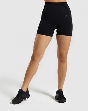 Gymshark Shorts Damen schwarz seamless Grösse S