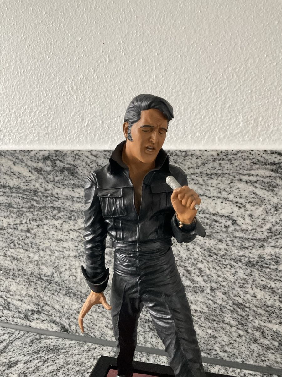 Statuette: Elvis Presley 1968 Comeback Special – Nuovo (secondo la descrizione) da St.Gallen venduto da X5m3z3 2