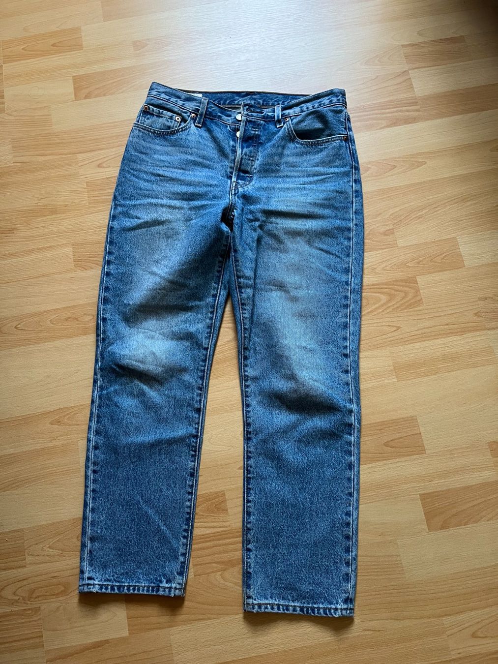 Levi's Jeans: Levis croped, Grösse 29 Länge 28 – Usato da Zürich venduto da Carlo05101971