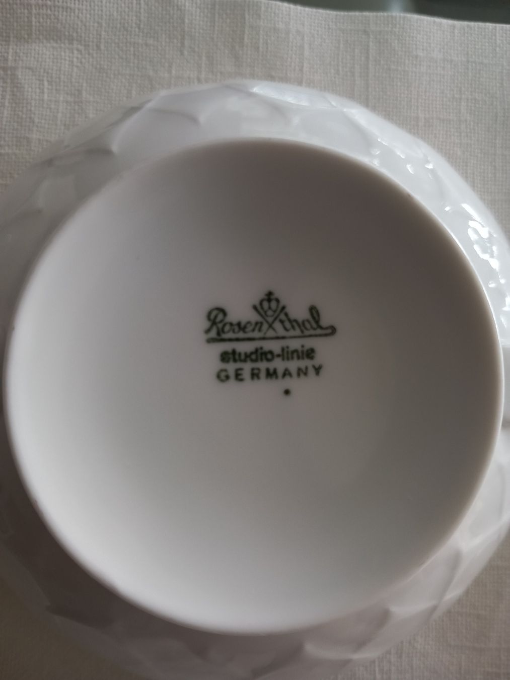 Rosenthal Services de table: Rosenthal Lotus, weiss mit Goldrand  – D'occasion à Reinach AG par dan_9vsl 2
