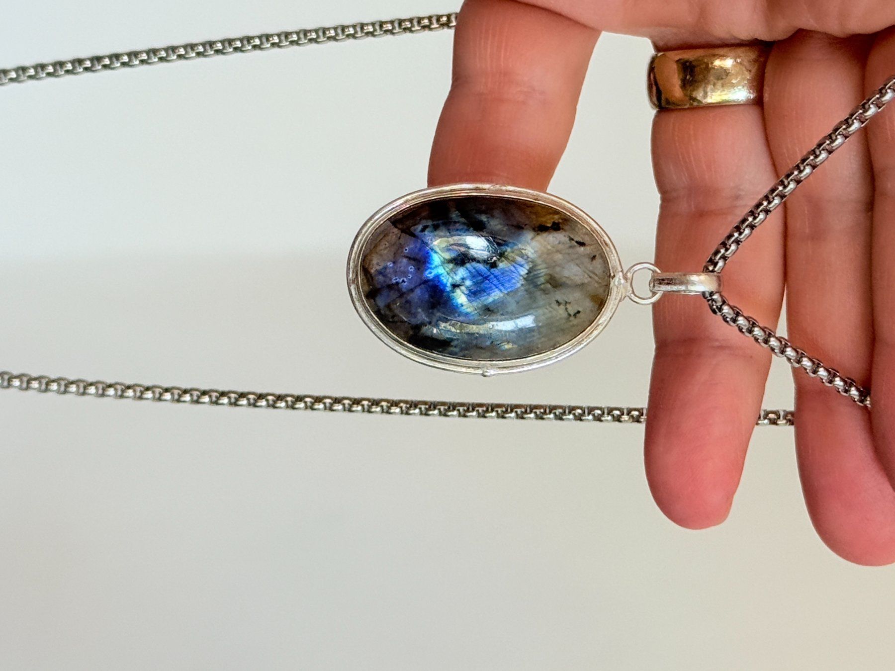 Catenine: Collier labradorite, élégant et tendance ✨ – Nuovo e nell'imballaggio originale da Genève venduto da AWWA 7