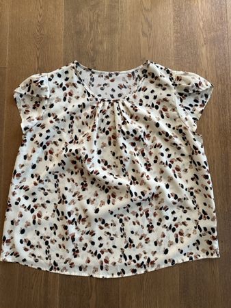 Shein Curve Bluse Gr. 1XL, neuwertig! ALLES MUSS WEG!