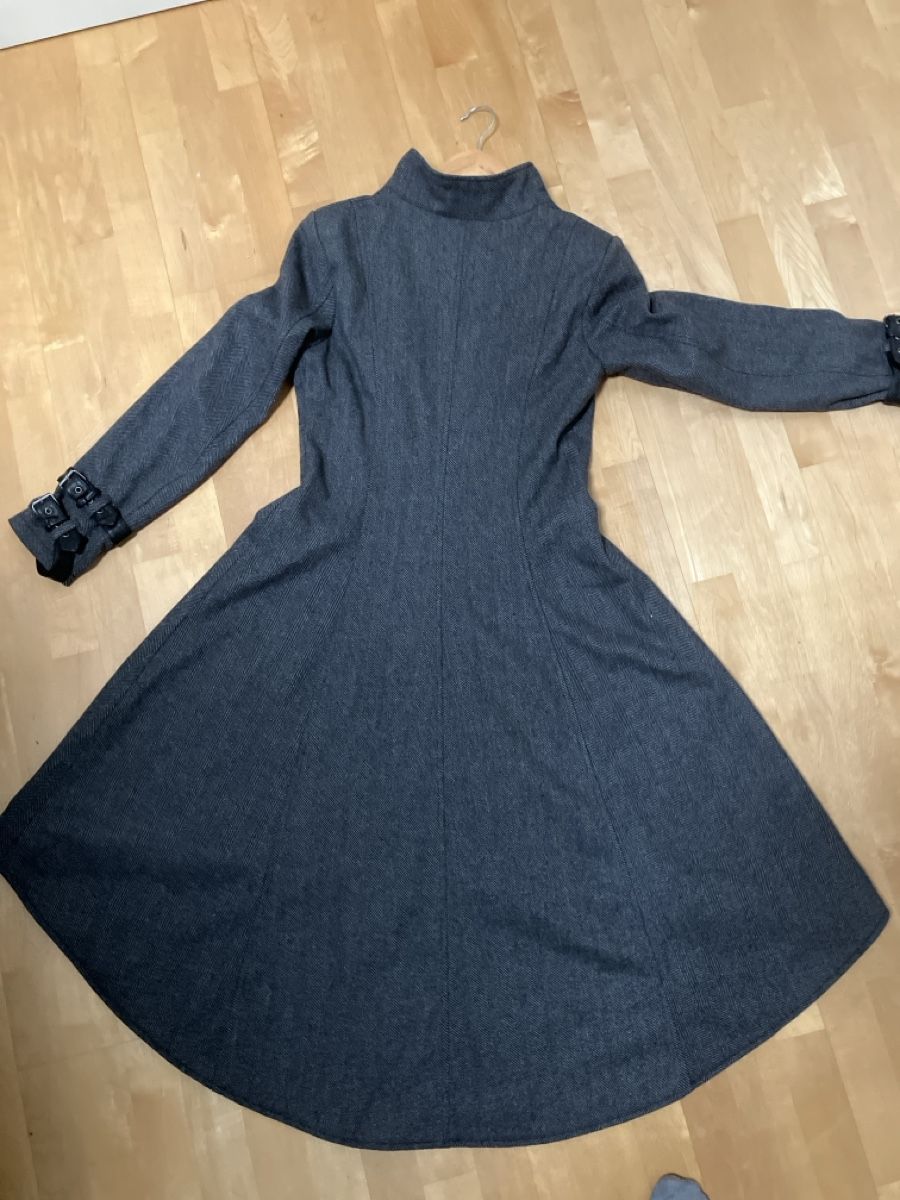 Cappotti: Grauer Gothic-Mantel – Usato da Dielsdorf venduto da Der_baer 6