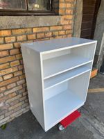 Möbel mit Tablaren offen - Farbe weiss - sehr massiv gebaut