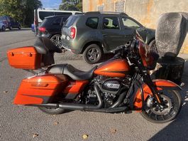 Harley street glide special 114