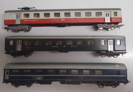 LIMA H0 - 3 x SBB Pwagen, grüne 1.Kl, SE- WR und blaue TEN