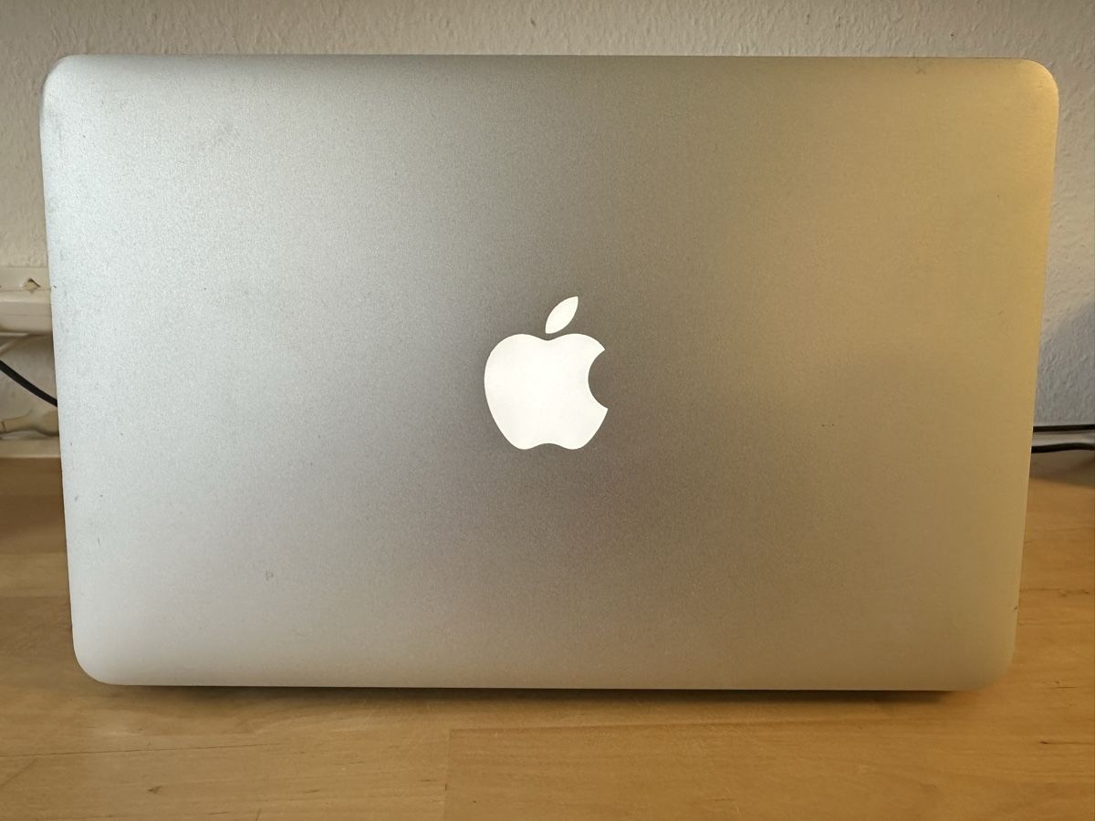 Apple Notebook: MacBook Air 11“ Mid 2012 – Usato da Luzern venduto da FrankGroebel 3