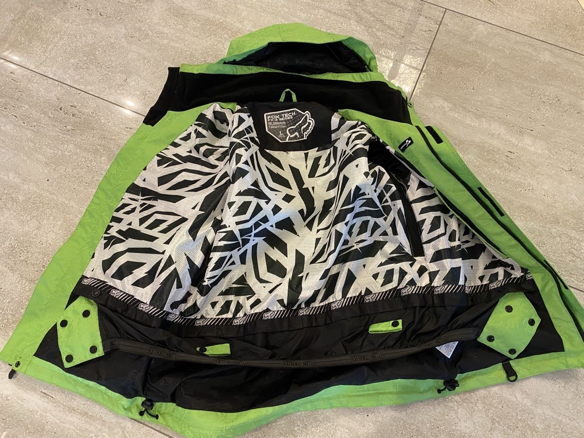 Fox Giacche: Fox Snowboard Jacke Gr XL  – Usato da Birrwil venduto da Bendegriz 5