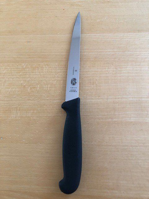 Victorinox Coltelli da cucina: Victorinox Küchenmesser neu – Nuovo e nell'imballaggio originale da Altbüron venduto da zet_pnw5 1
