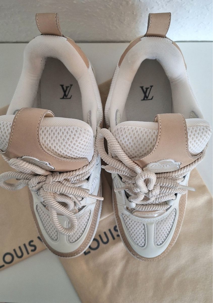 Louis Vuitton Scarpe da uomo: Baskets Louis Vuitton, Modèle LV Trainer, Taille 42 – Usato da Genève venduto da Beduxo 6
