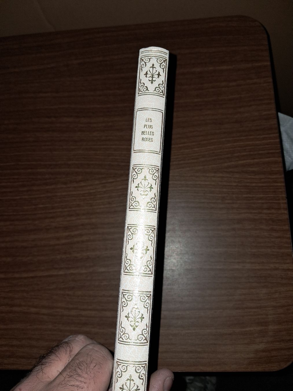 Libri: Livre les plus belles roses – Usato da Le locle venduto da juliensaran 2