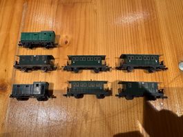 Set aus 7 Stk. nostalgische Zugwaggons, Spur N