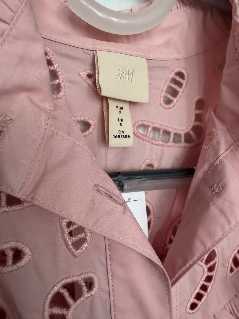 H&M Camicette: H&M Trend Baumwoll Bluse Hemdbluse Neu – Nuovo e nell'imballaggio originale da Obfelden venduto da cesarina10 6
