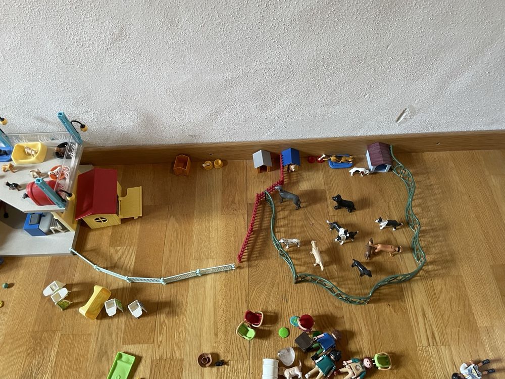 Playmobil Jouets: Playmobil Hunde Pension – D'occasion à Jaun par Sewli