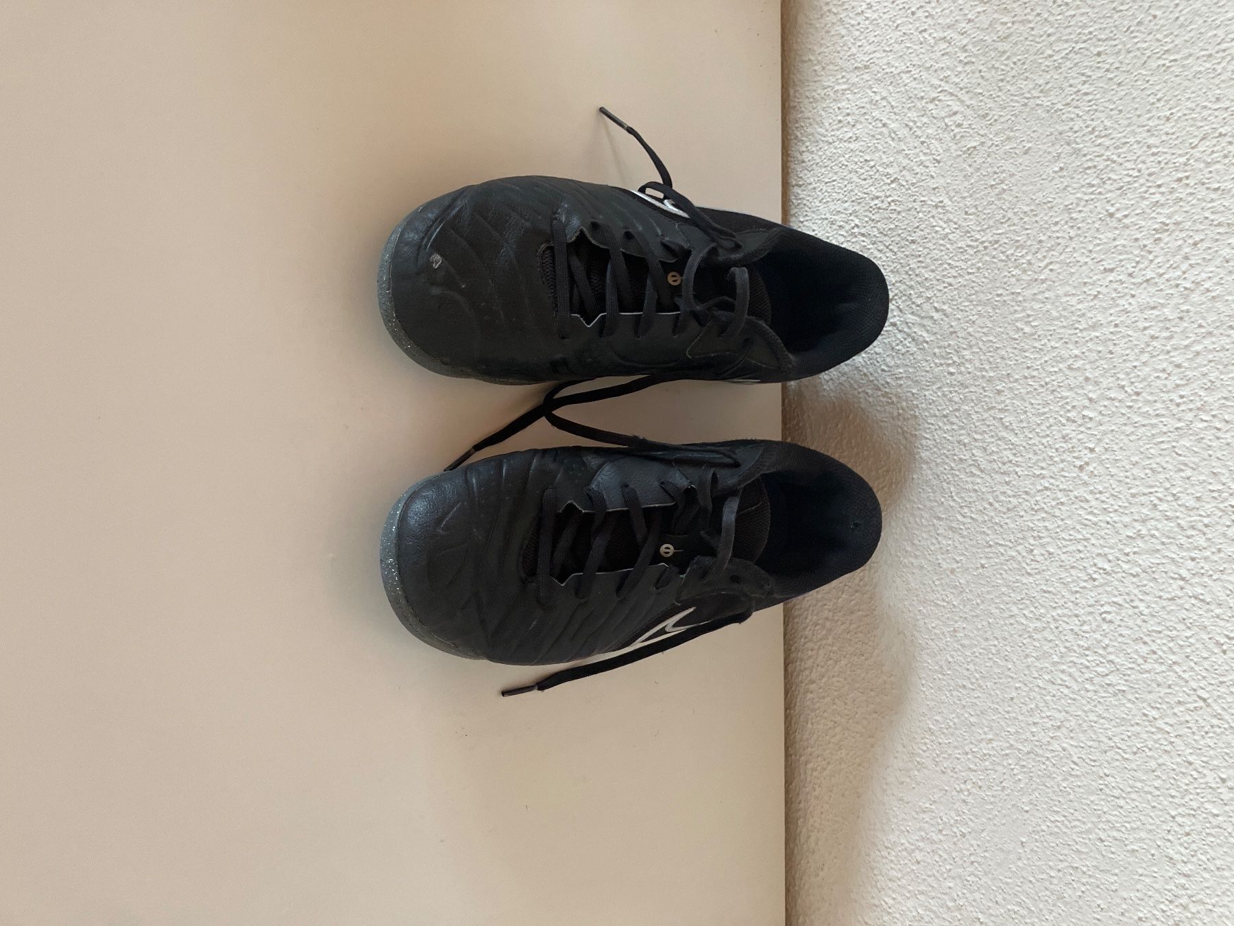 Nike Scarpe da uomo: Nike Tiempo – Usato da Remetschwil venduto da KatrinRo