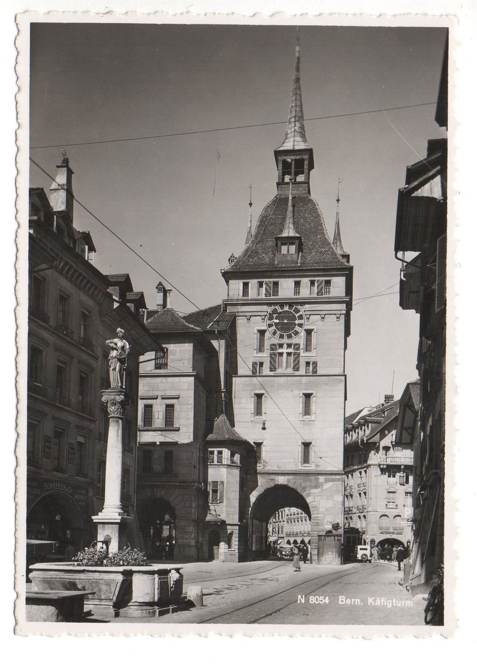 Cartoline postali: BERN Käfigturm - Tram - Auto 1941 – Nuovo (secondo la descrizione) da Jona venduto da philajona
