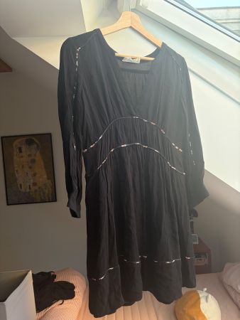 Robe ba&sh noire manches mi-long taille 1 d'occasion parf...
