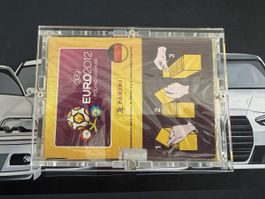 Panini Sticker Box Euro 2012 versiegelt in Acryl Case