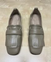 Pomme D‘or Loafer, Gr. 39, grau/beige