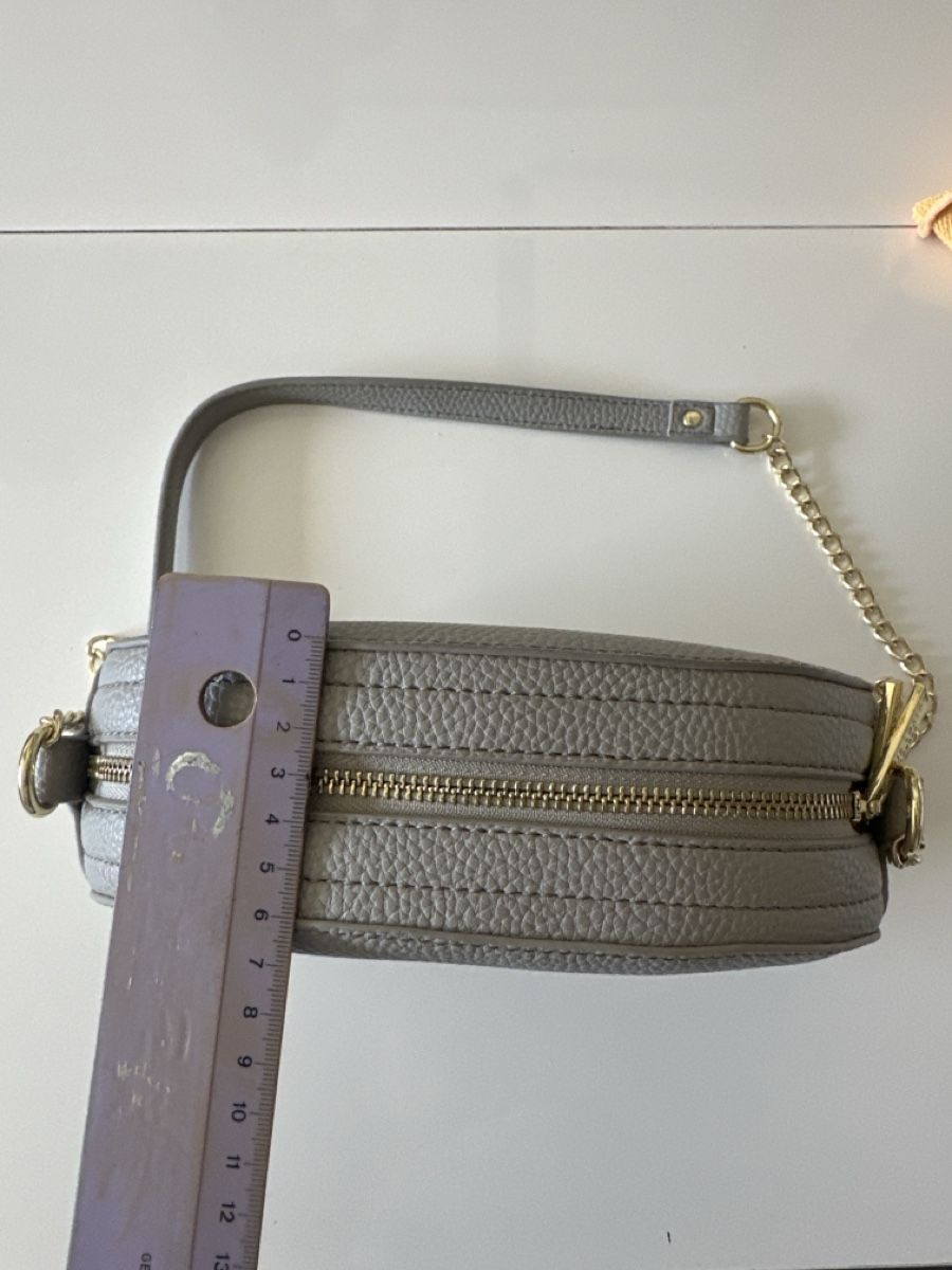 Borse da donna: Katie Loxton Umhängetasche, grau – Usato da Adliswil venduto da reb_rp29 2