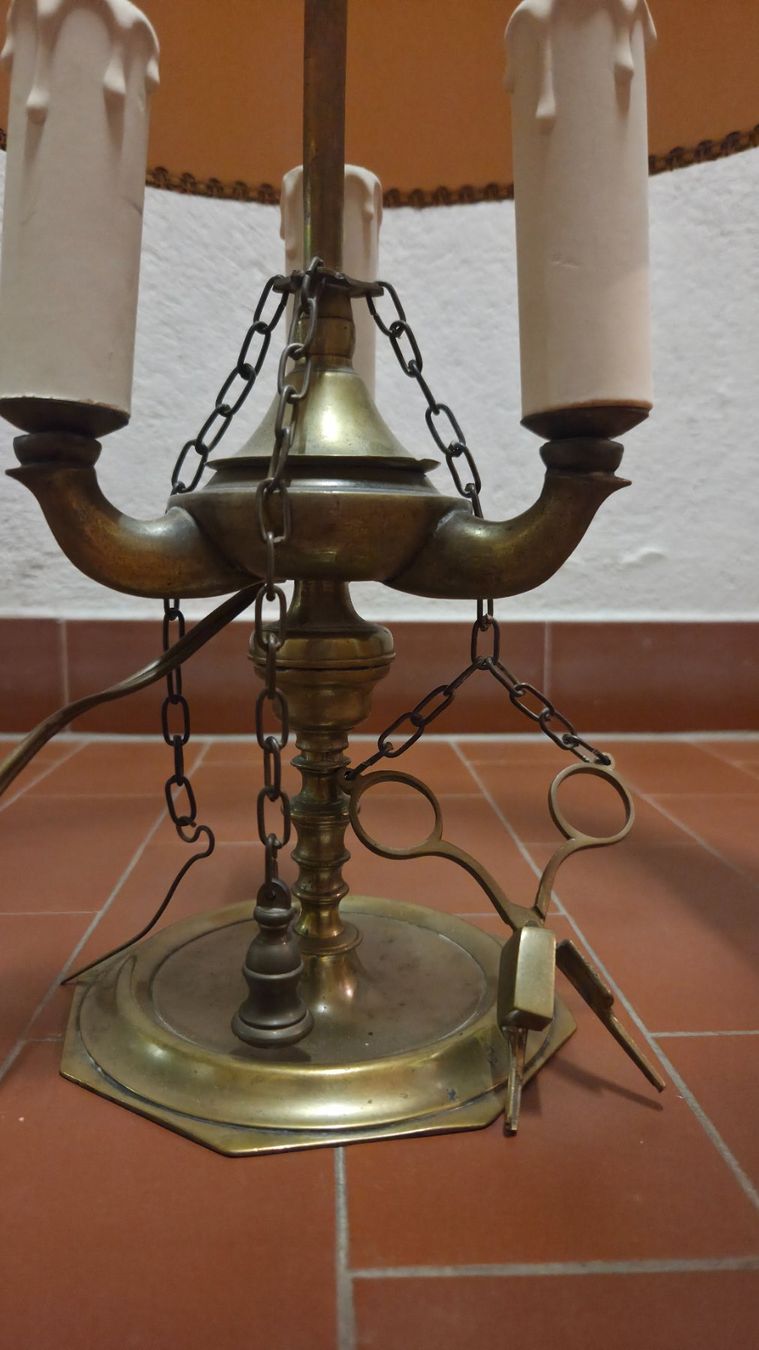 Lampade: Lampe ancienne style bouillotte – Usato da Corseaux venduto da 4CAHUETE 2