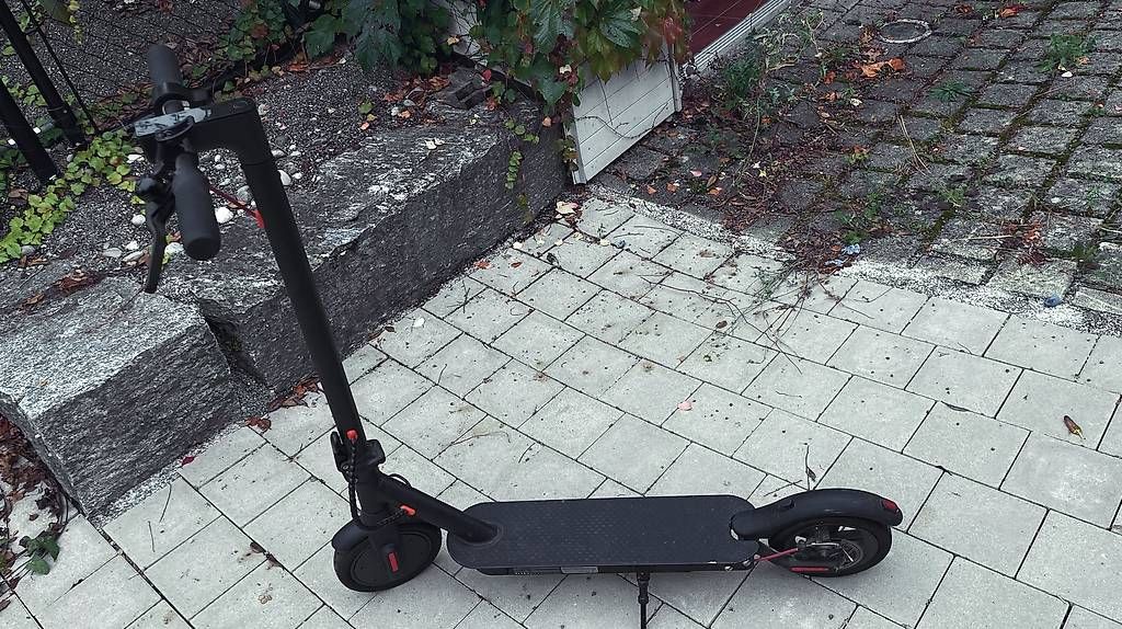 Scooter: E-Scooter E9 – Usato da Beckenried venduto da ath_9qz5 1