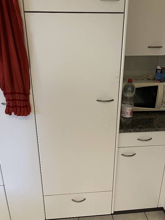 Kühlschrank: Einbau Kühlschrank – Gebraucht aus Seedorf BE von Saucisson 2