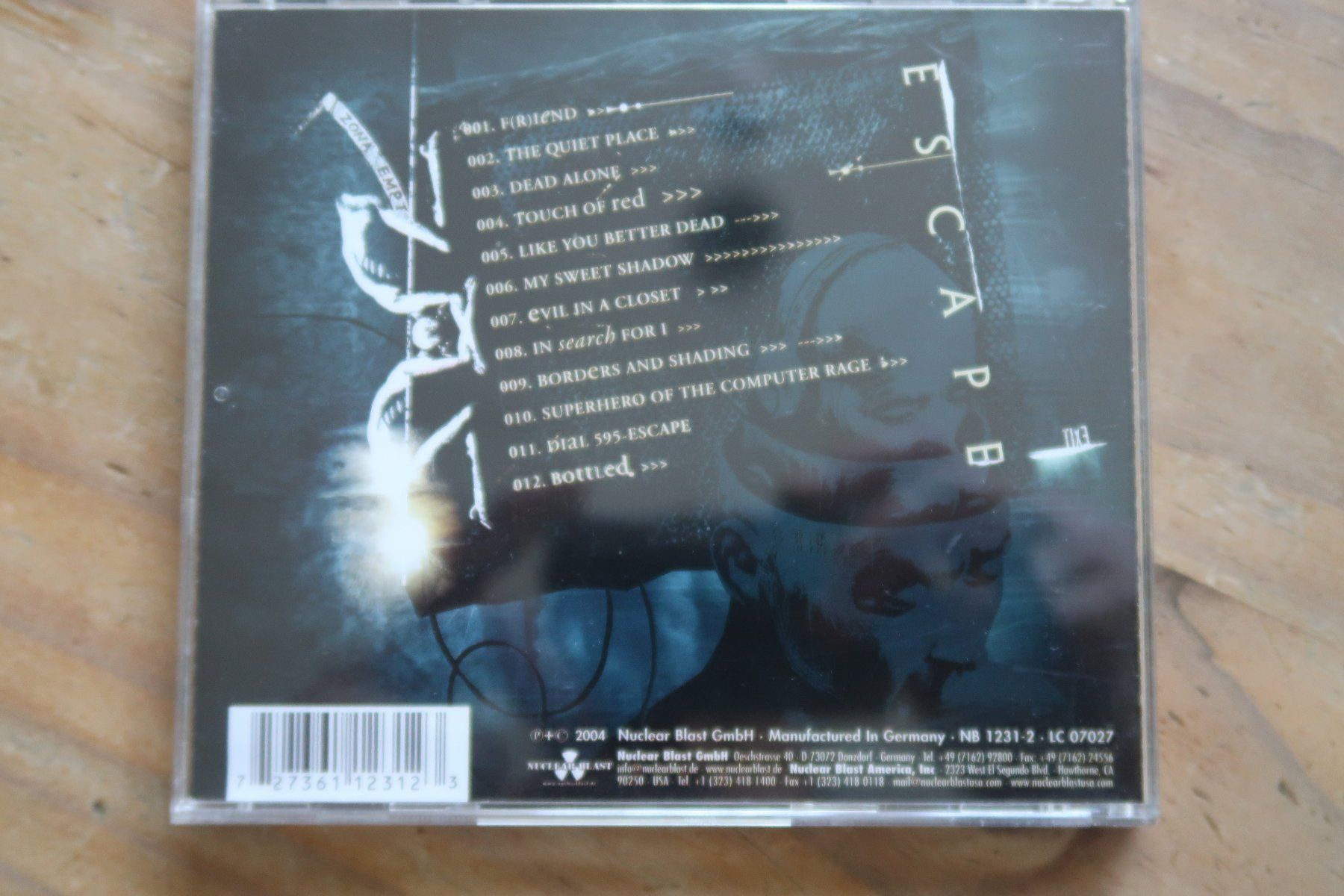 CD: IN FLAMES - SOUNDTRACK TO YOUR ESCAPE - CD – Usato da Basel venduto da Patiscat 1