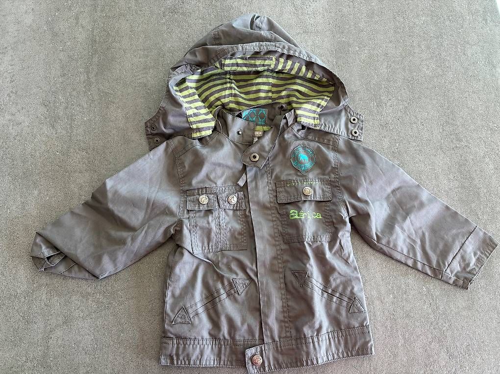 Jacken & Mäntel: Veste entre saison , 86cm – Gebraucht aus Chapelle-s-Moudon von vanesso 1