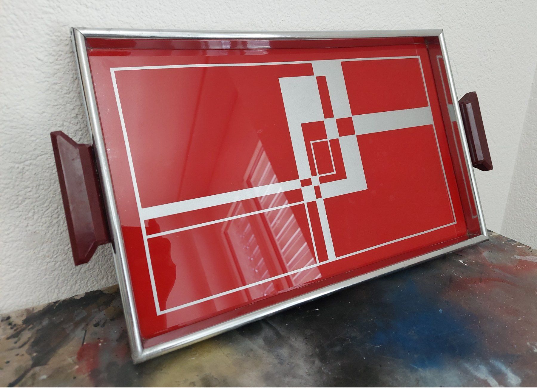 Servierplatten: Art-Deco-Tablett, silberfarbiger Metallrahmen, Bakelitgriffe – Gebraucht aus Subingen von K7passt_immer