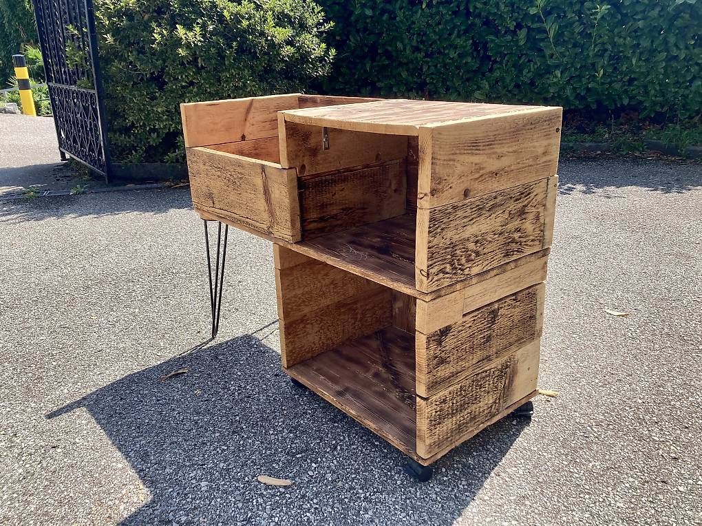 Giradischi: Mobile per giradischi, vinili – Usato da Ascona venduto da decaet3 2