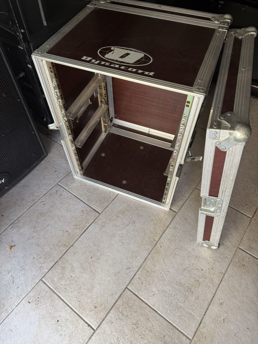 Altri accessori: Case 19 HE Dynacord – Usato da Nebikon venduto da Electrovoice10