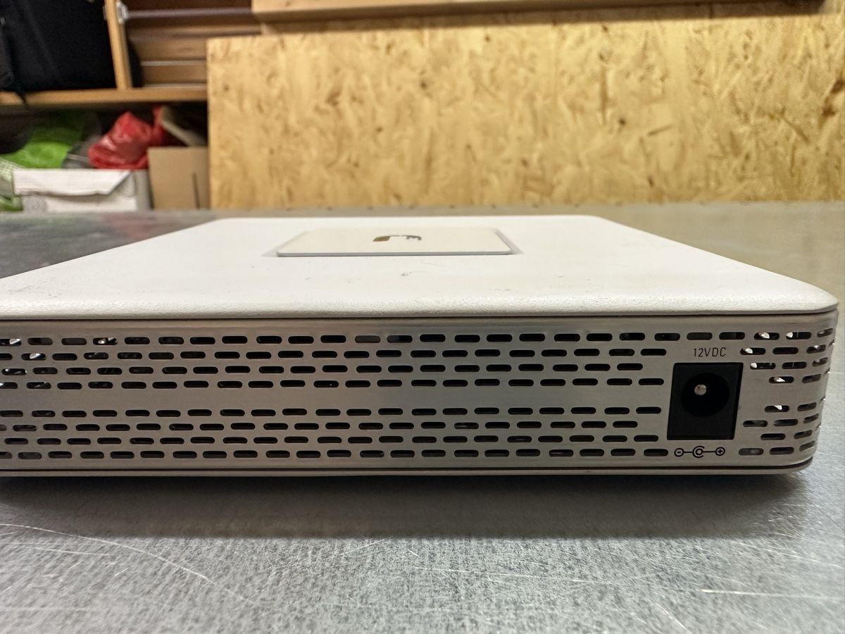 Firewall: UniFi Security Gateway – Usato da Luzern venduto da FrankGroebel 2