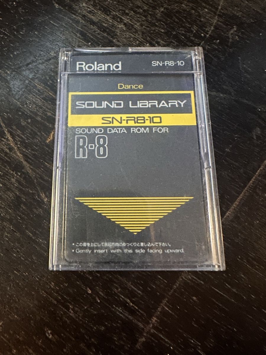 Roland Strumenti musicali: Roland SN-R8-10 – Usato da Vevey venduto da Dborg