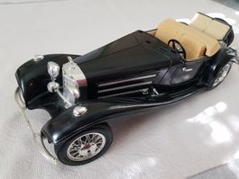 Modellauto schwarz Roadster guter Zustand