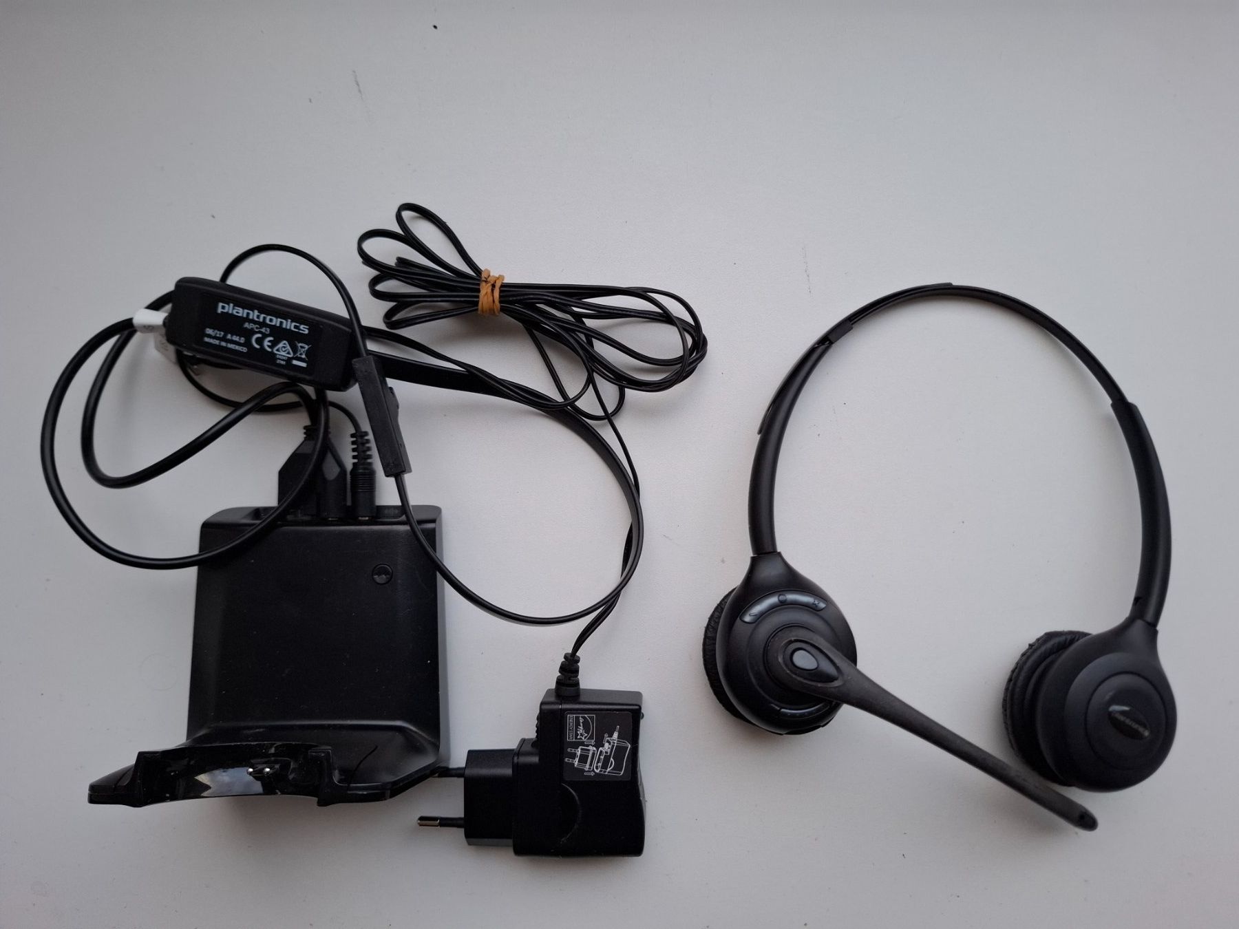 Plantronics Kopfhörer: Plantronics Headset CS520 DECT schwarz gebraucht – Gebraucht aus Oensingen von Wabuoe 2