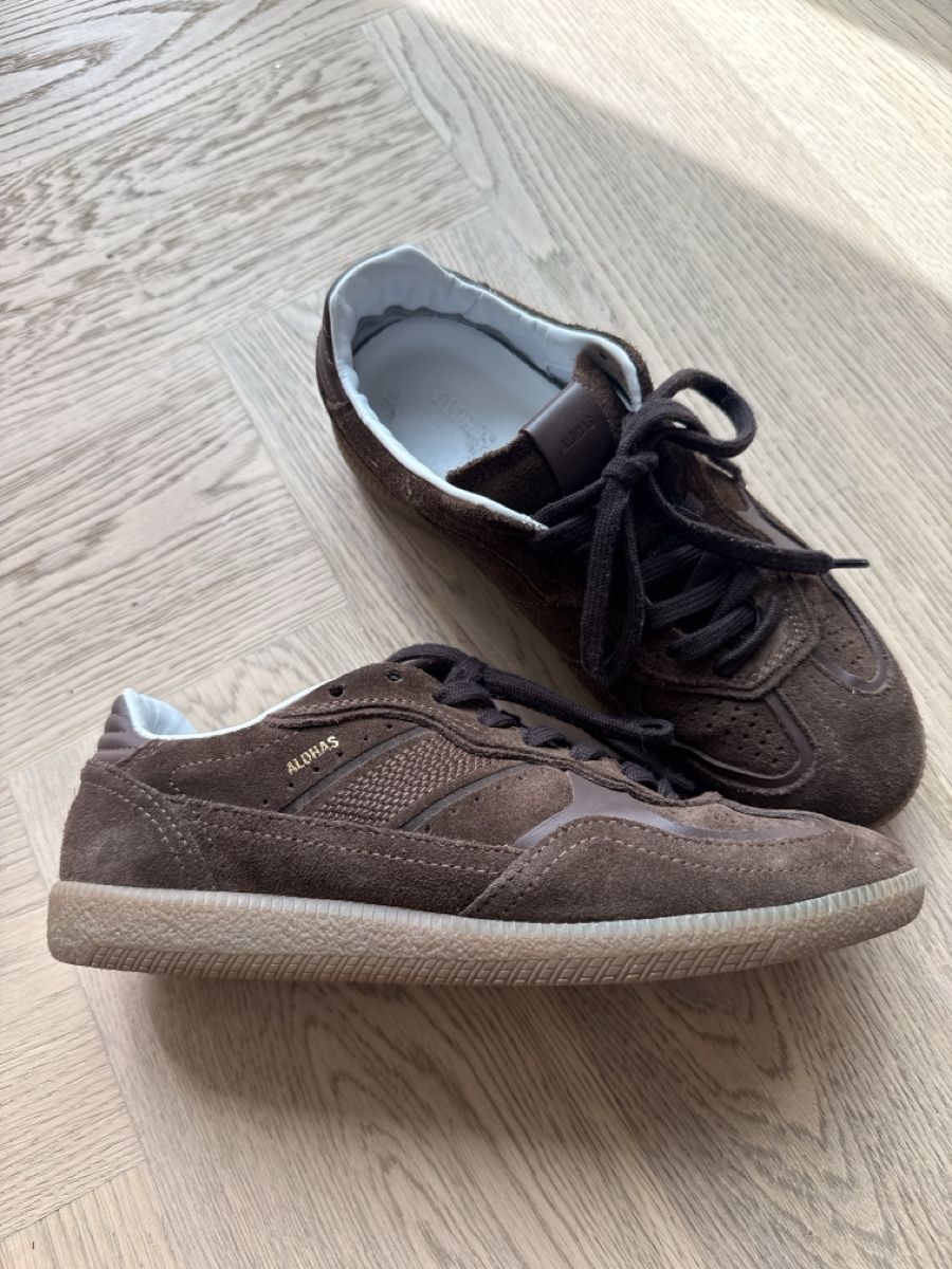 Alohas Herrenschuhe: ALOHAS Woman Sneaker  – Neu (gemäss Beschreibung) aus Pontresina von matsch20 3