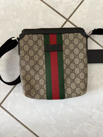 Gucci Umhängetasche, Top Zustand plus original