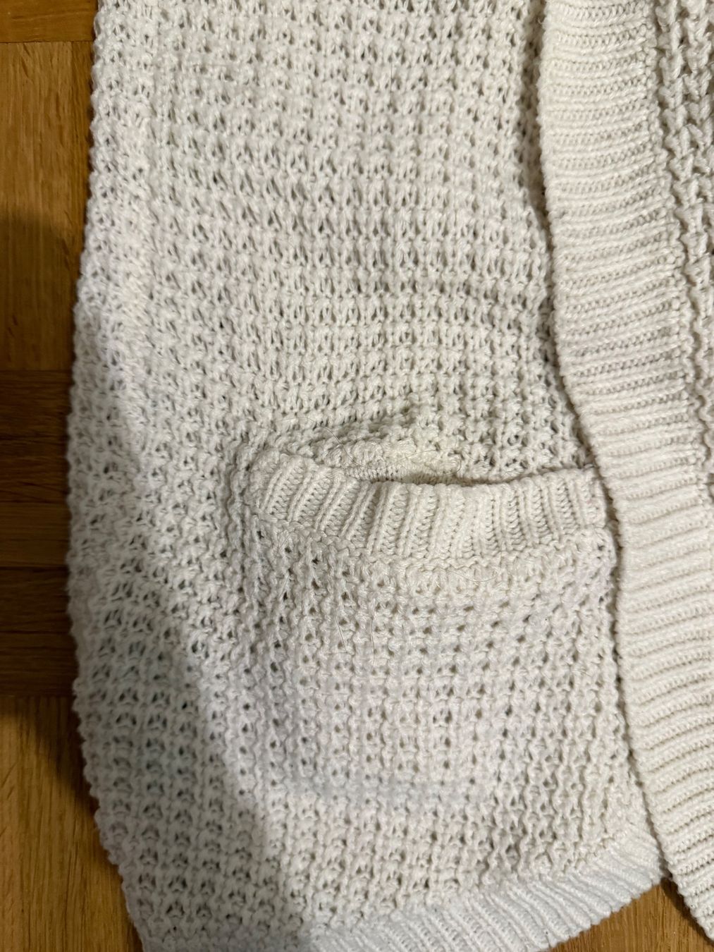 Only Jacken: Cardigan – Gebraucht aus Dübendorf von sof_y5dt 1