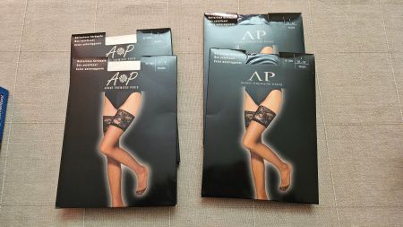 4 paia calze autoreggenti nuove 20den 36/38 bianche e nere