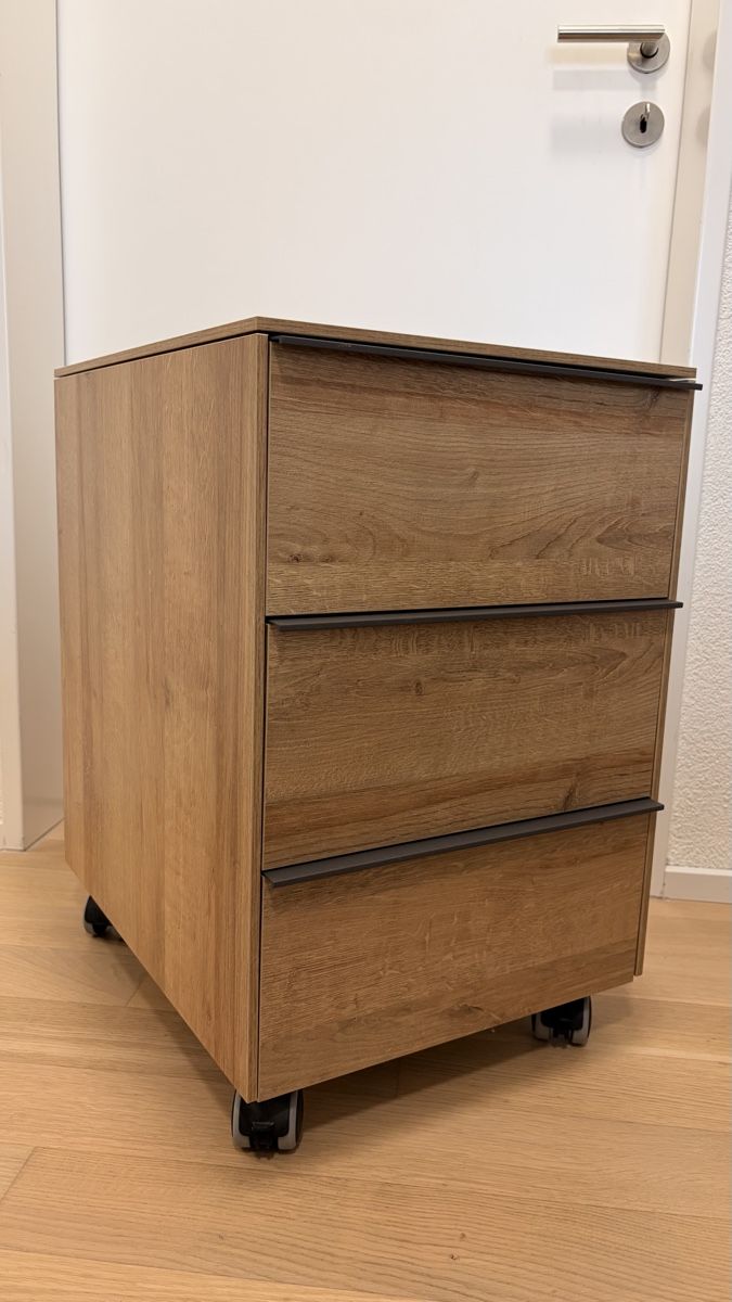 Banconi: Praktischer Rollcontainer in Holzoptik mit 3 Schubladen – Usato da Diepoldsau venduto da smrsmr 2