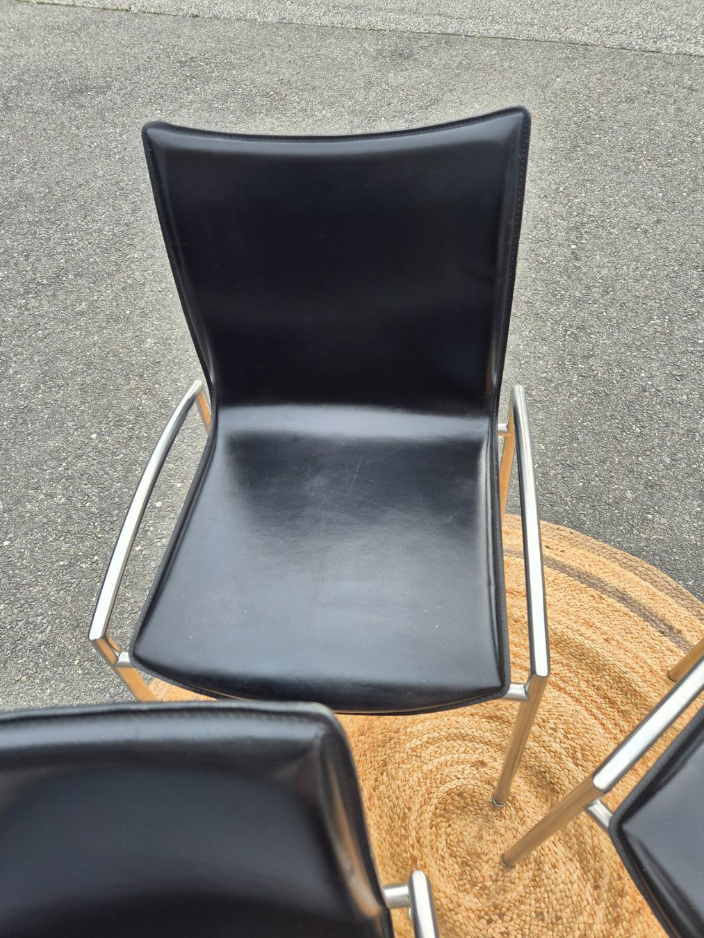 Girsberger Sedie: 4 chaises en cuir noir Girberger – Usato da Fully venduto da tameab 4