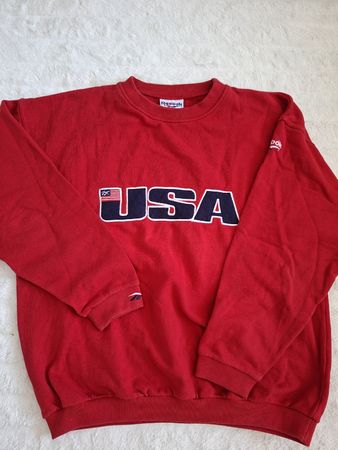 Pull Reebok USA rouge taille L, vintage, trè bon état 