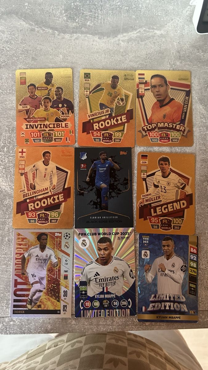 Cartes à collectionner: Fussball spieler Sammel Karten – D'occasion à Altnau par sim_9fvg