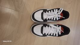 Baskets Puma Caven 2.0 taille 37, neuve
