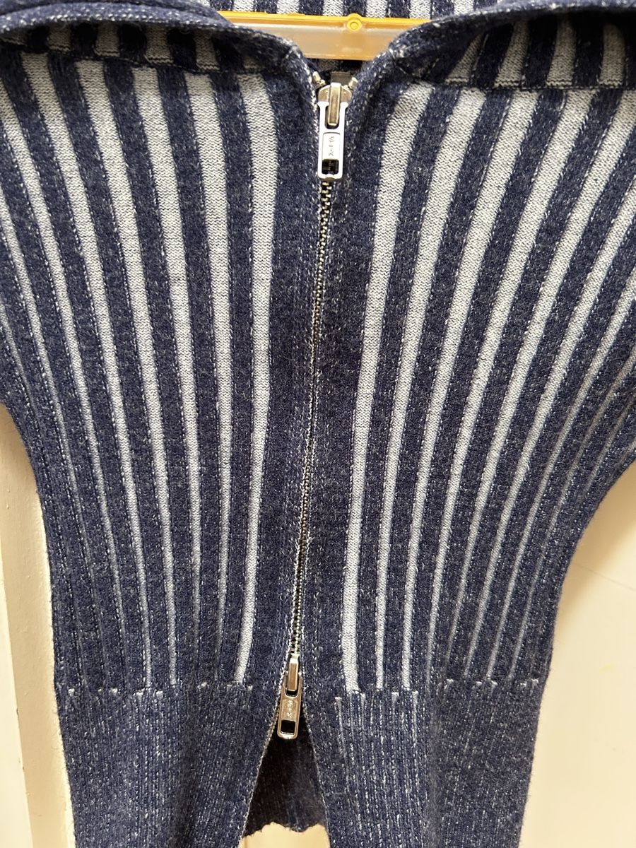 Maglioni & Felpe:  Strickjacke Streifen Blau – Nuovo (secondo la descrizione) da Teufen ZH venduto da jas_8yhh 1